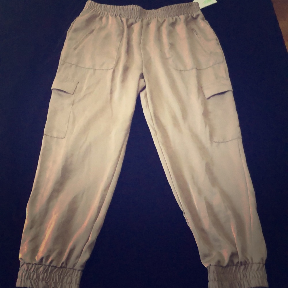Linen Cargo Pants (Silky feel)